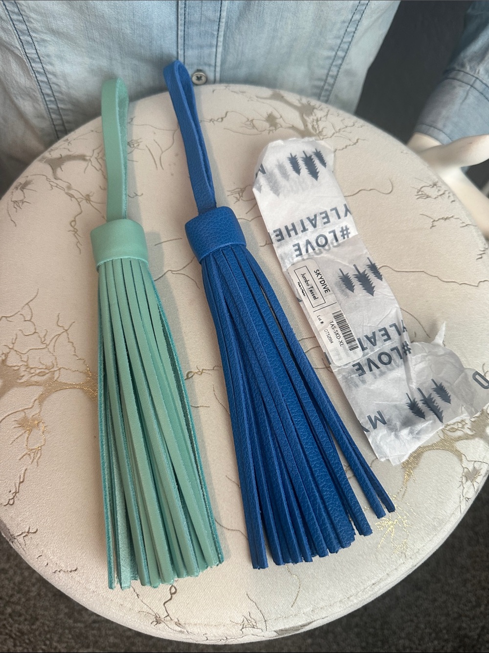 PLG Jumbo tassel bundle 💚💙
